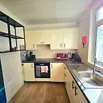 Splendid Stay By Sensational Stay Short Lets & Serviced Accommodation At Manor Street