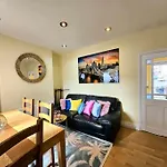 Splendid Stay By Sensational Stay Short Lets & Serviced Accommodation At Manor Street